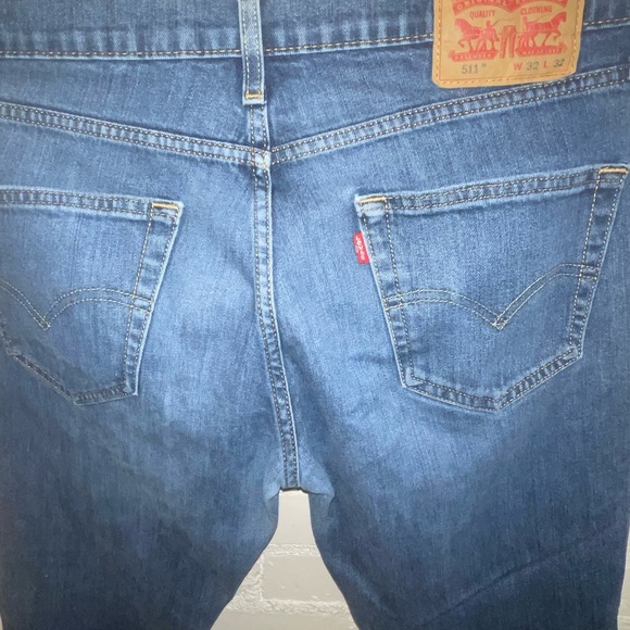 LEVI’S Women’s 511 Straight Leg Denim Dark Wash Jeans Size 32x32 l W32 L32 | 32” - Picture 1 of 11